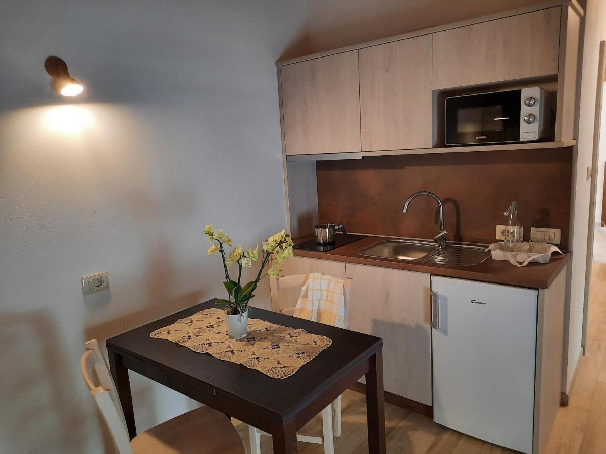 Apartmaji In Sobe Odlicna Hisa Štanjel מראה חיצוני תמונה