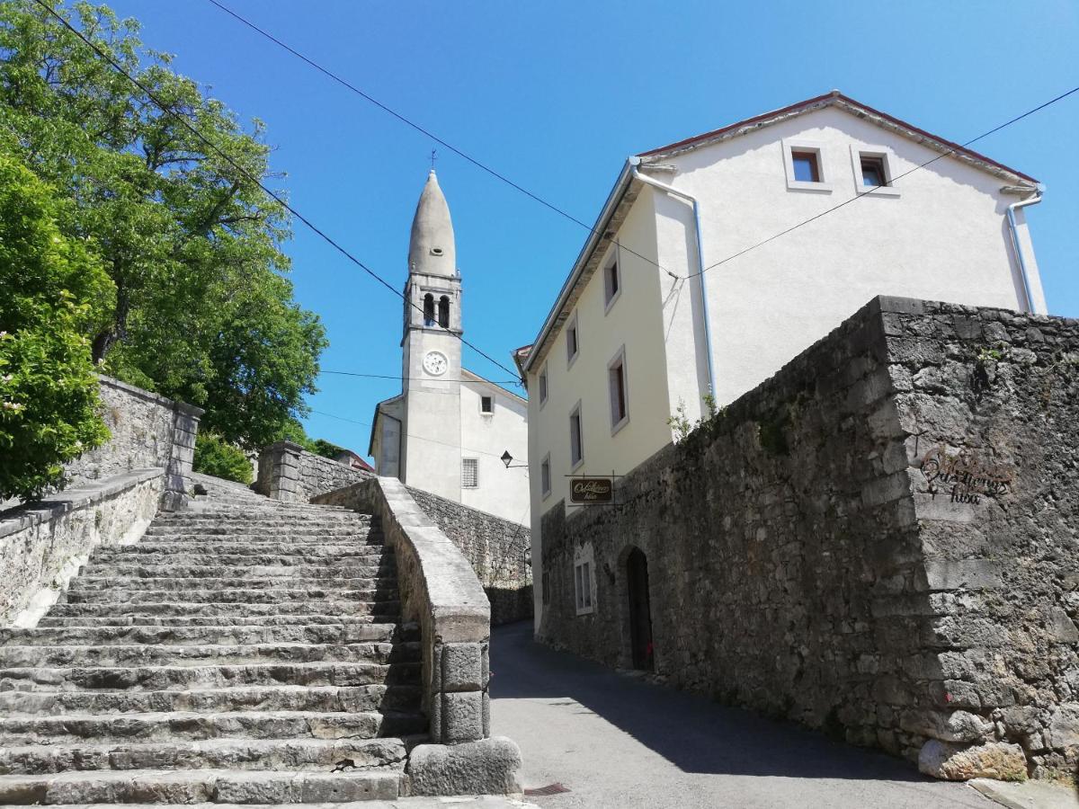 Apartmaji In Sobe Odlicna Hisa Štanjel מראה חיצוני תמונה