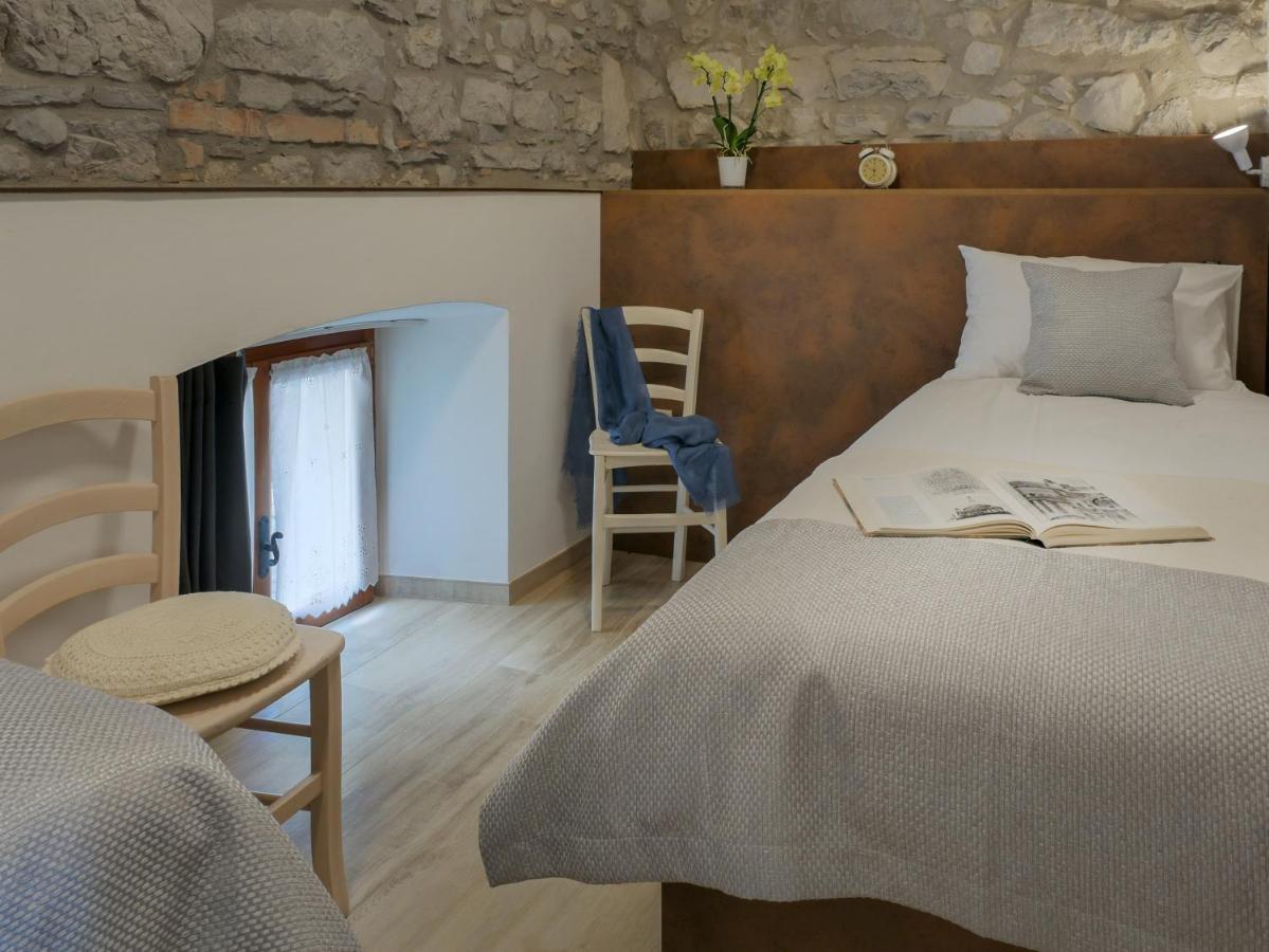Apartmaji In Sobe Odlicna Hisa Štanjel מראה חיצוני תמונה